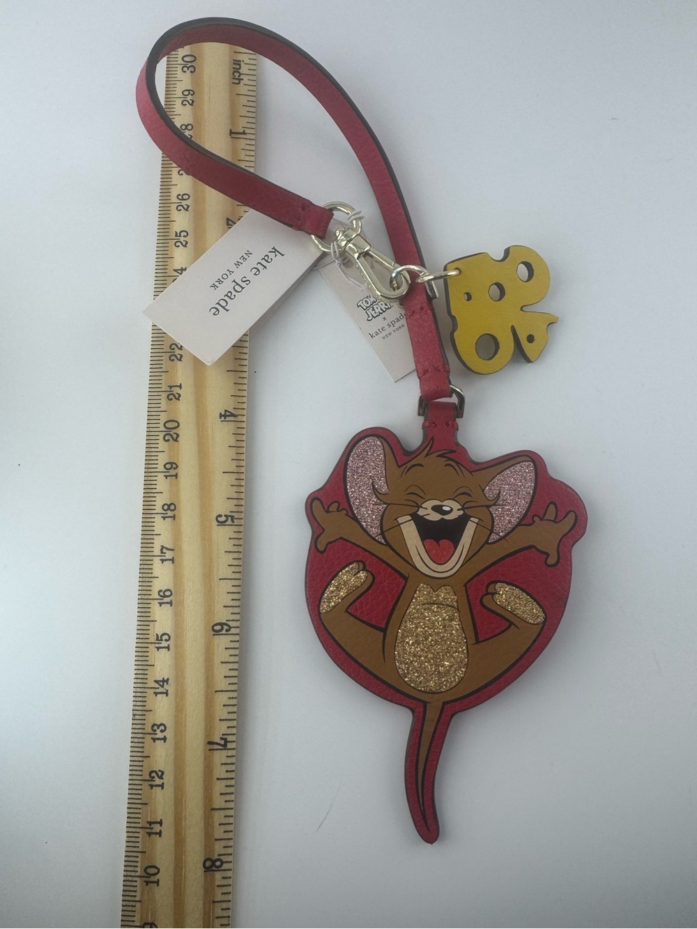 NWT Kate Spade x Tom & Jerry Jerry Bag Charm Keychain Rare Collectible NWT - Picture 2 of 6